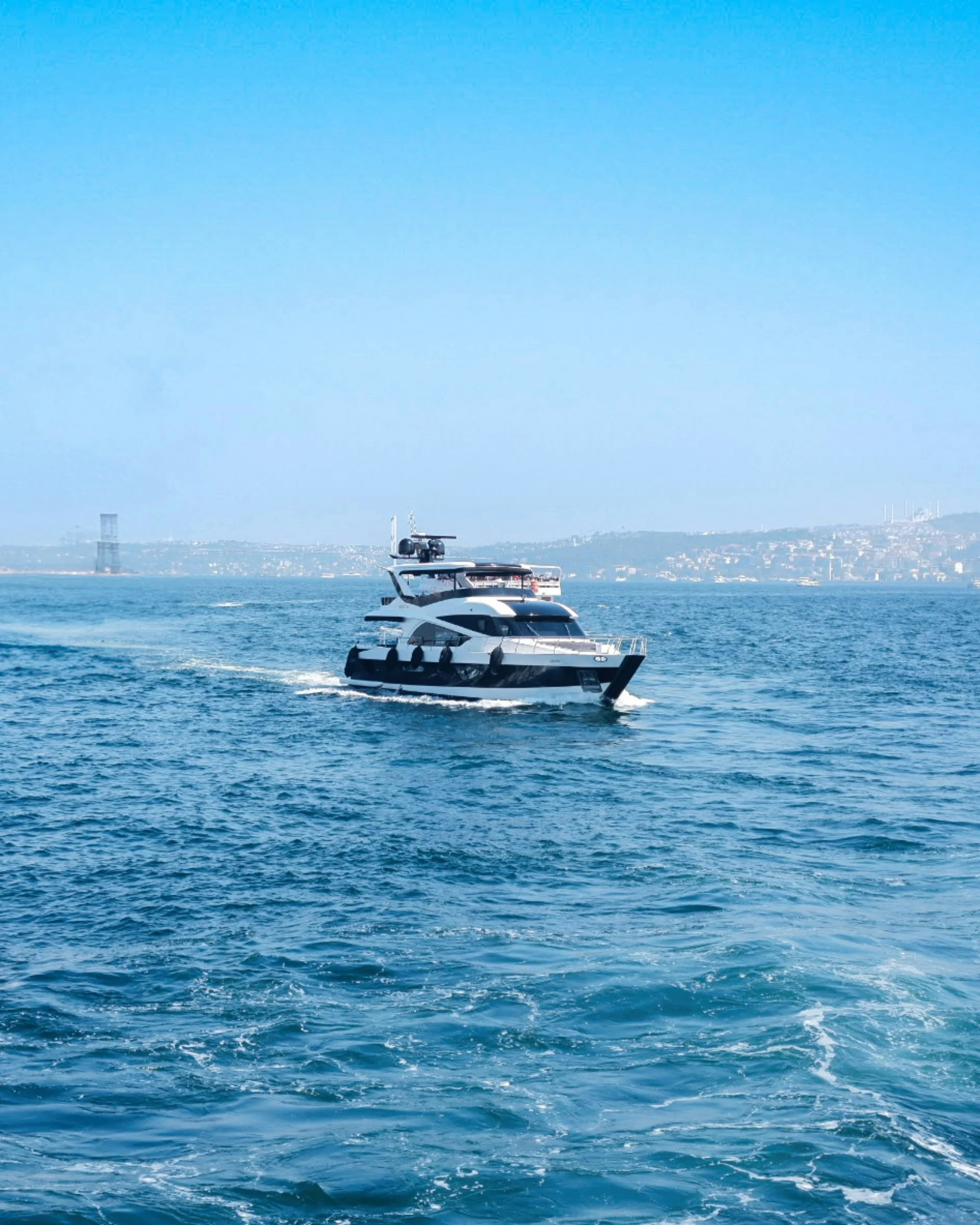 Private Yacht Tour on the Bosphorus
